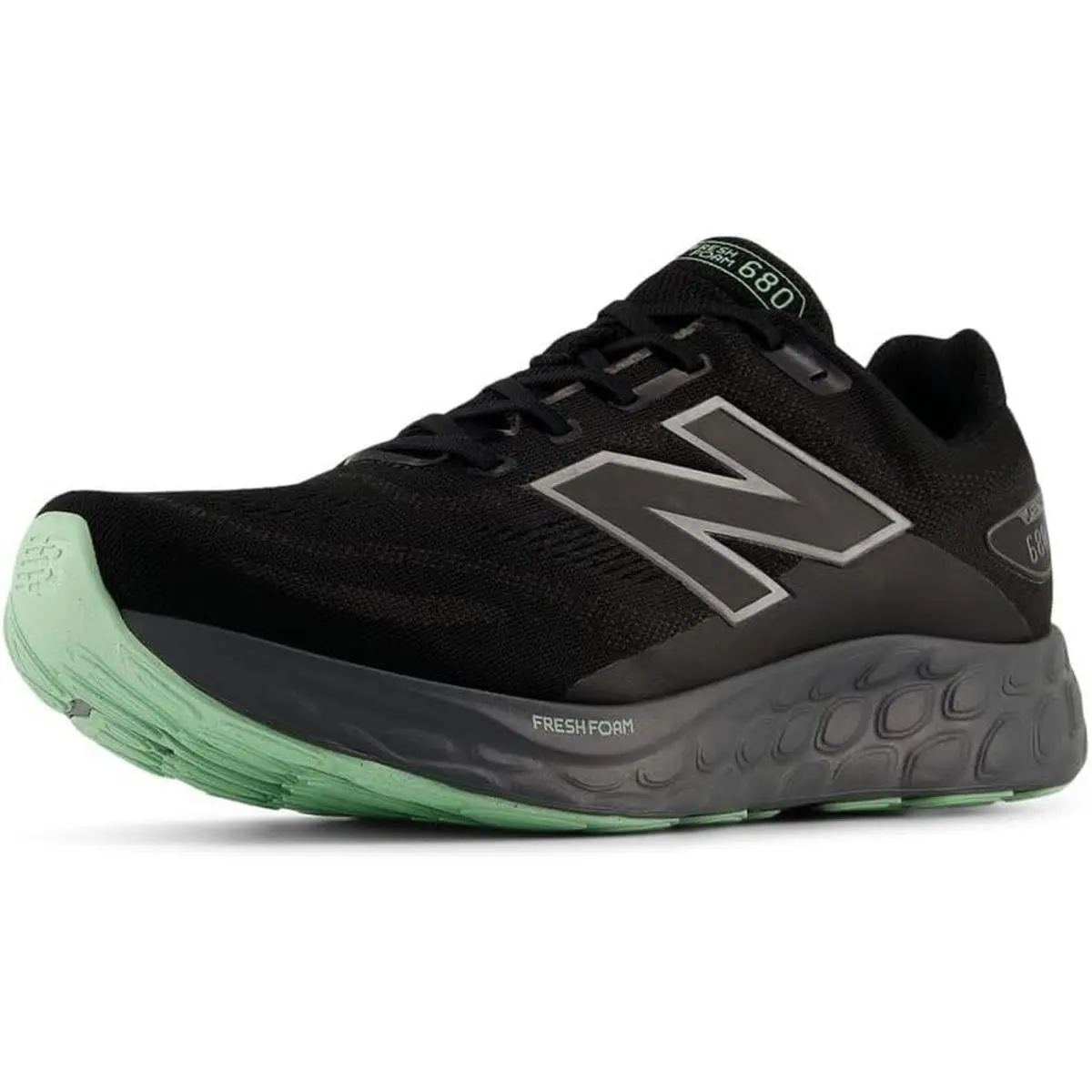 New Balance Men`s Fresh Foam 680 V8 Waterproof Running Shoe