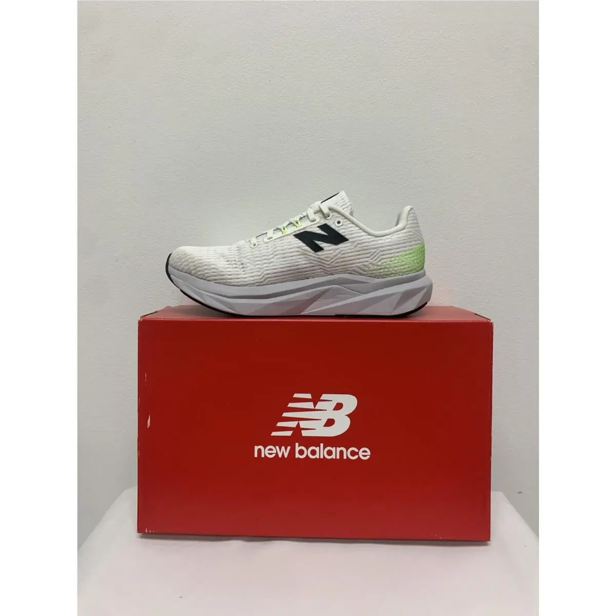 New Balance shoes - New Balance FuelCell Propel - FuelCell Propel - WFCPRCG5 - White 5