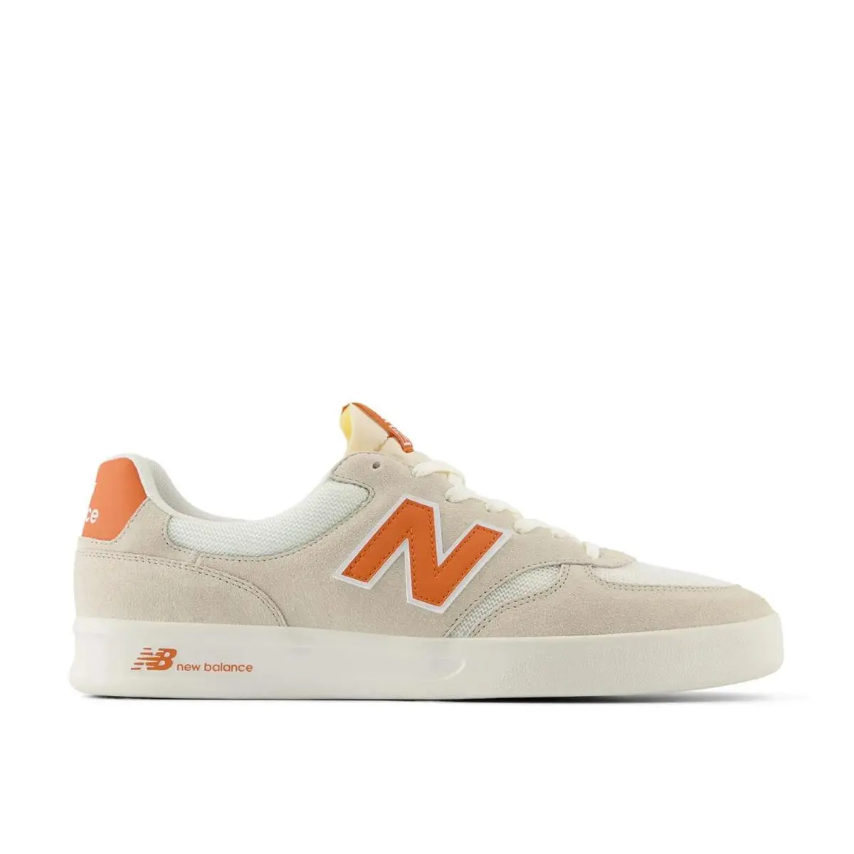 New Balance shoes - Beige/White/Orange 1