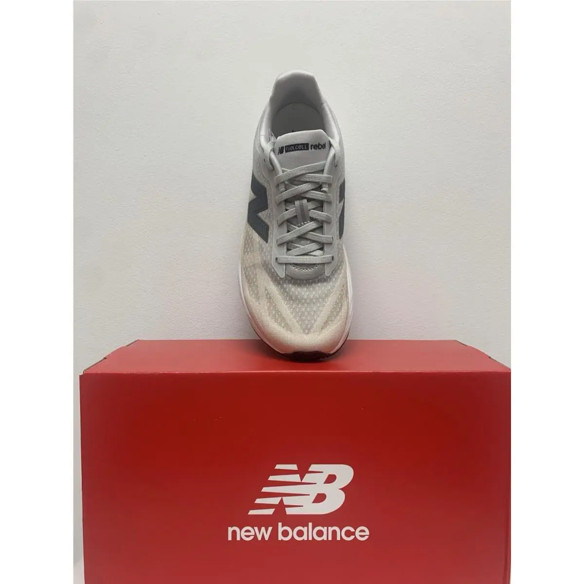 New Balance shoes - New Balance FuelCell Rebel - FuelCell Rebel - WFCXLX5 - Beige 2