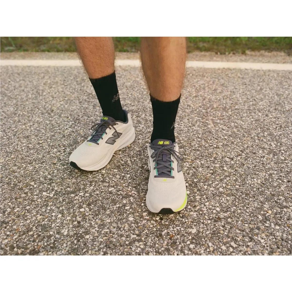 New Balance shoes - Black/White 21