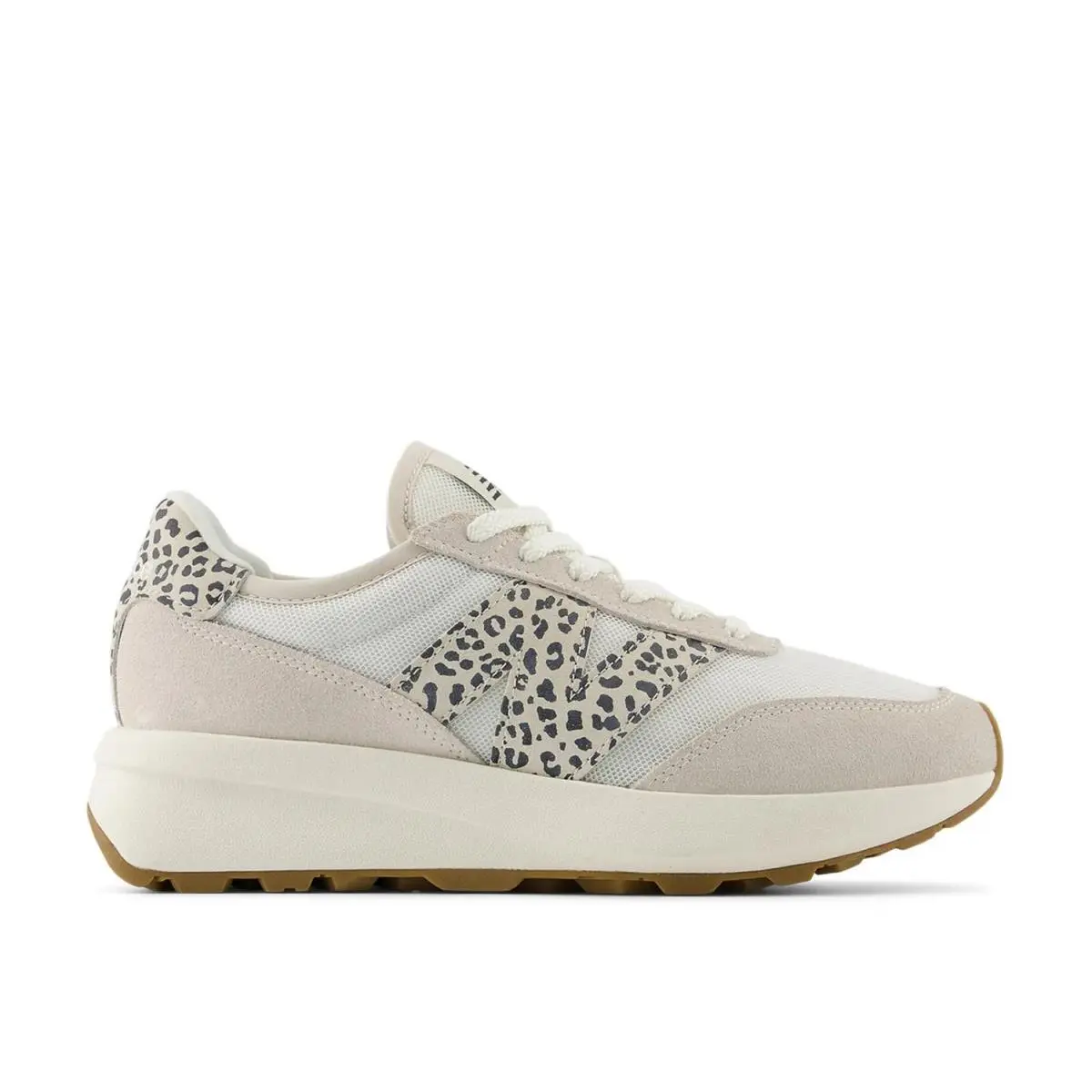 New Balance shoes - Beige/White/Leopard Print 10