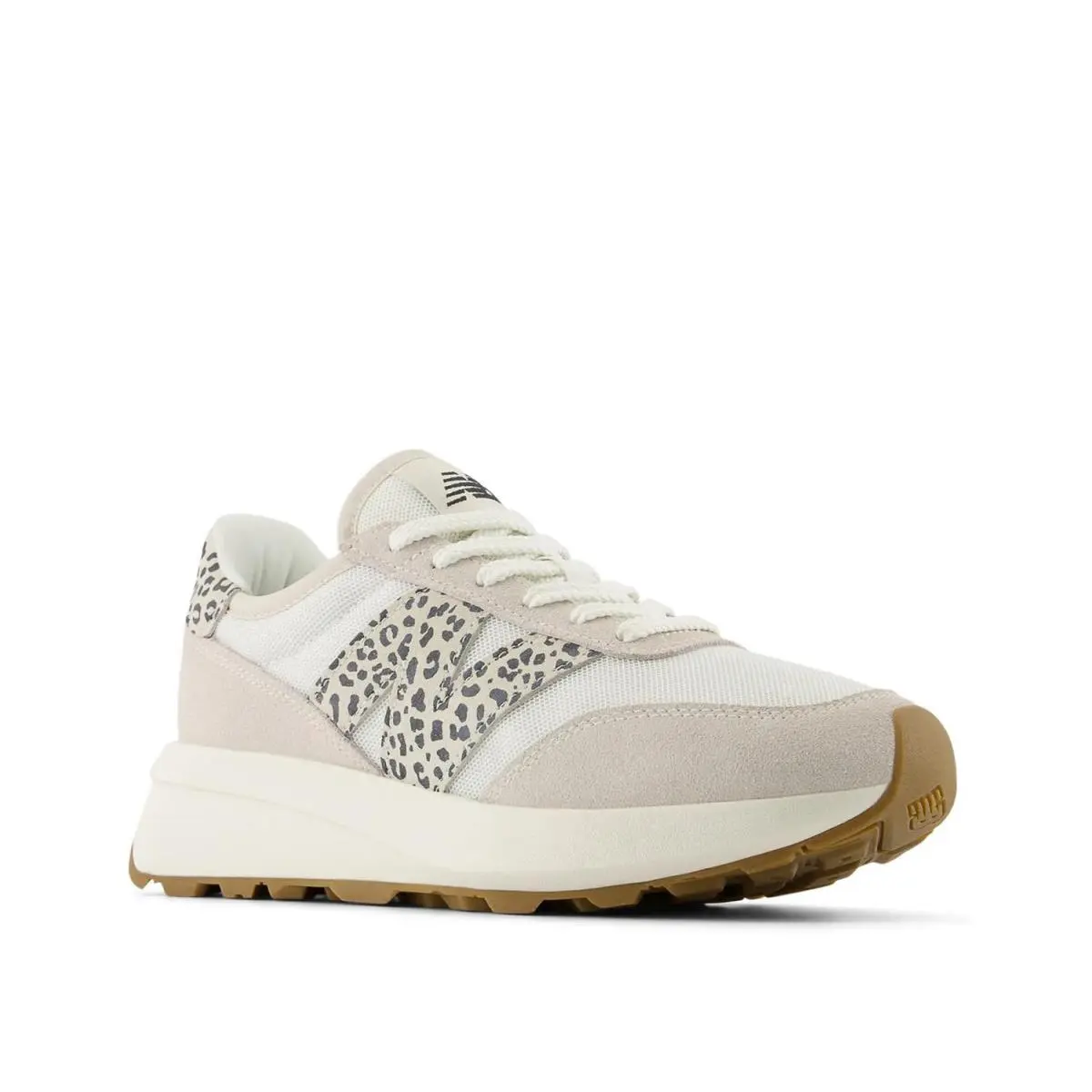 New Balance shoes - Beige/White/Leopard Print 7