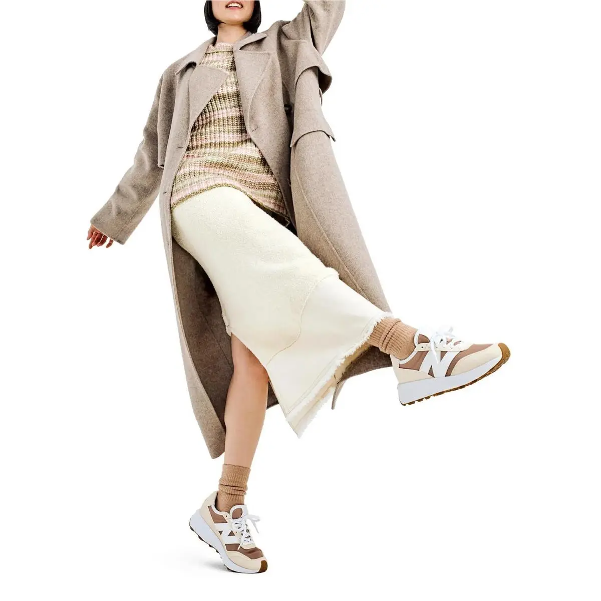 New Balance shoes - Beige/White/Leopard Print 33