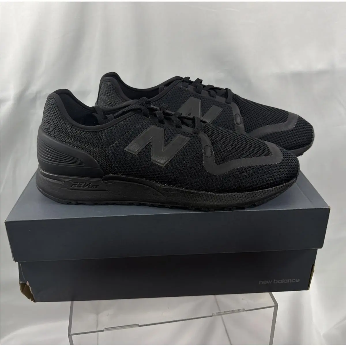 New Balance Men’s Size 10 M 247S Black Sneakers Rev Lite NB Shoes