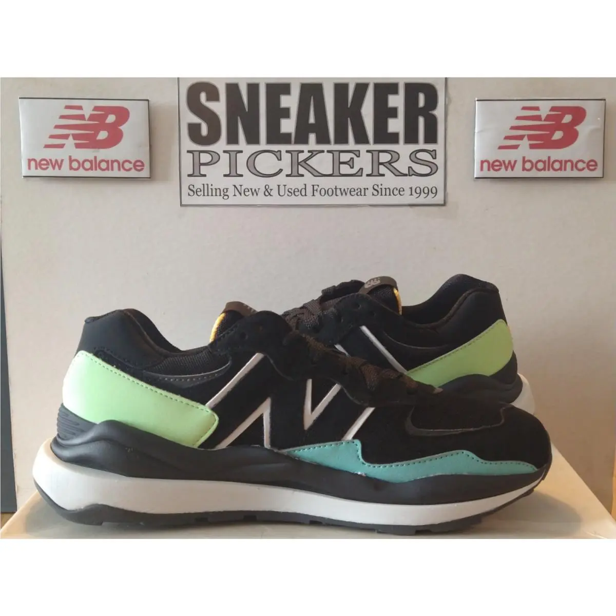 New Balance shoes - M5740RRA - M5740RRA - Black / Glow (UPC: 195907862995) 10