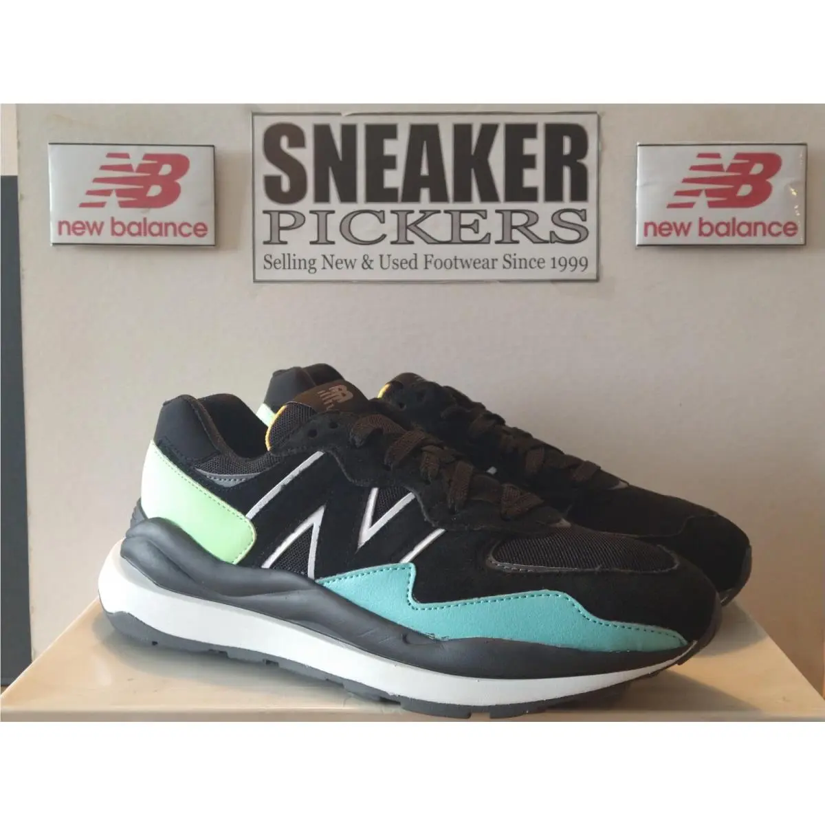 New Balance shoes - M5740RRA - M5740RRA - Black / Glow (UPC: 195907862995) 3
