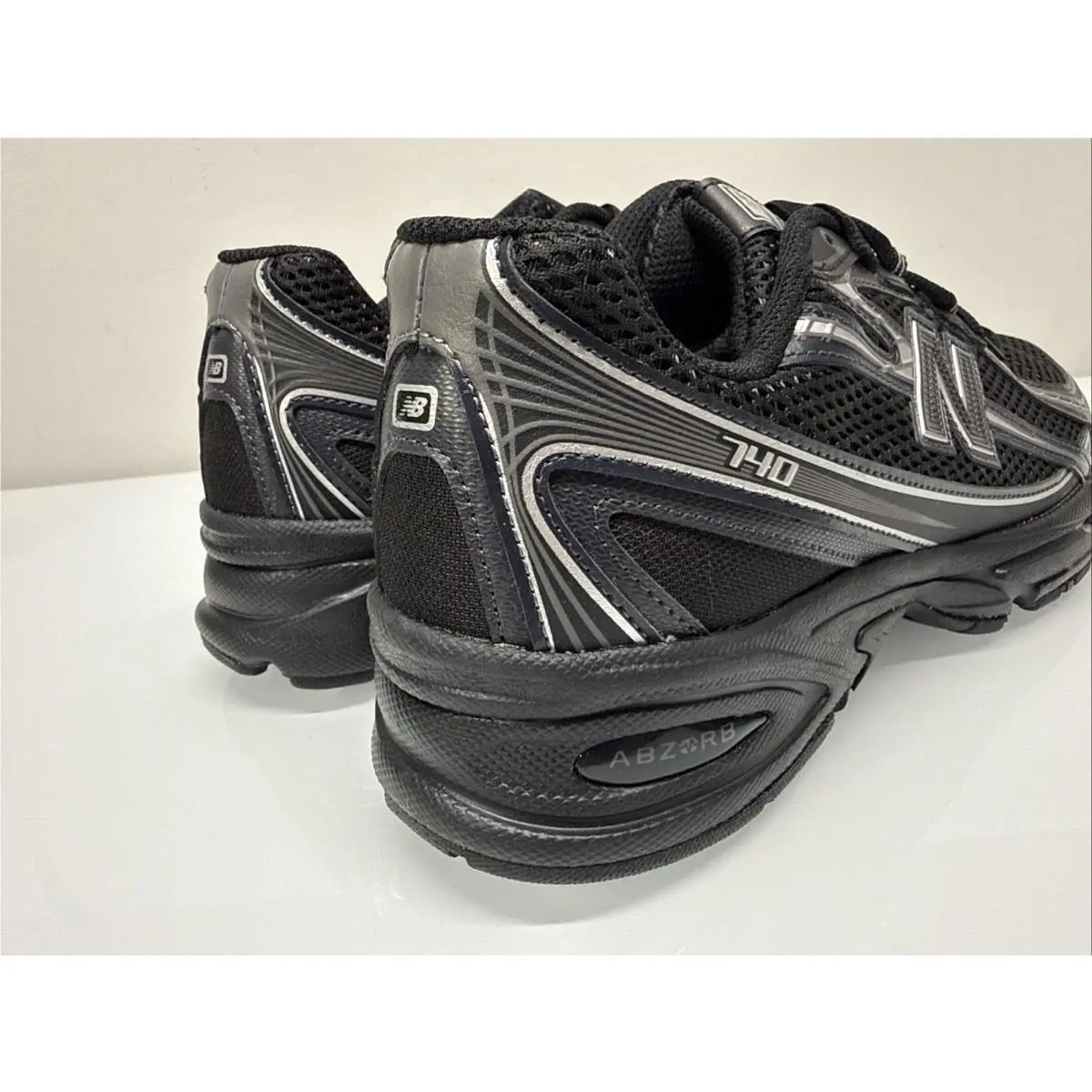 New Balance shoes - New Balance 740 - U740BM2 - Black 1