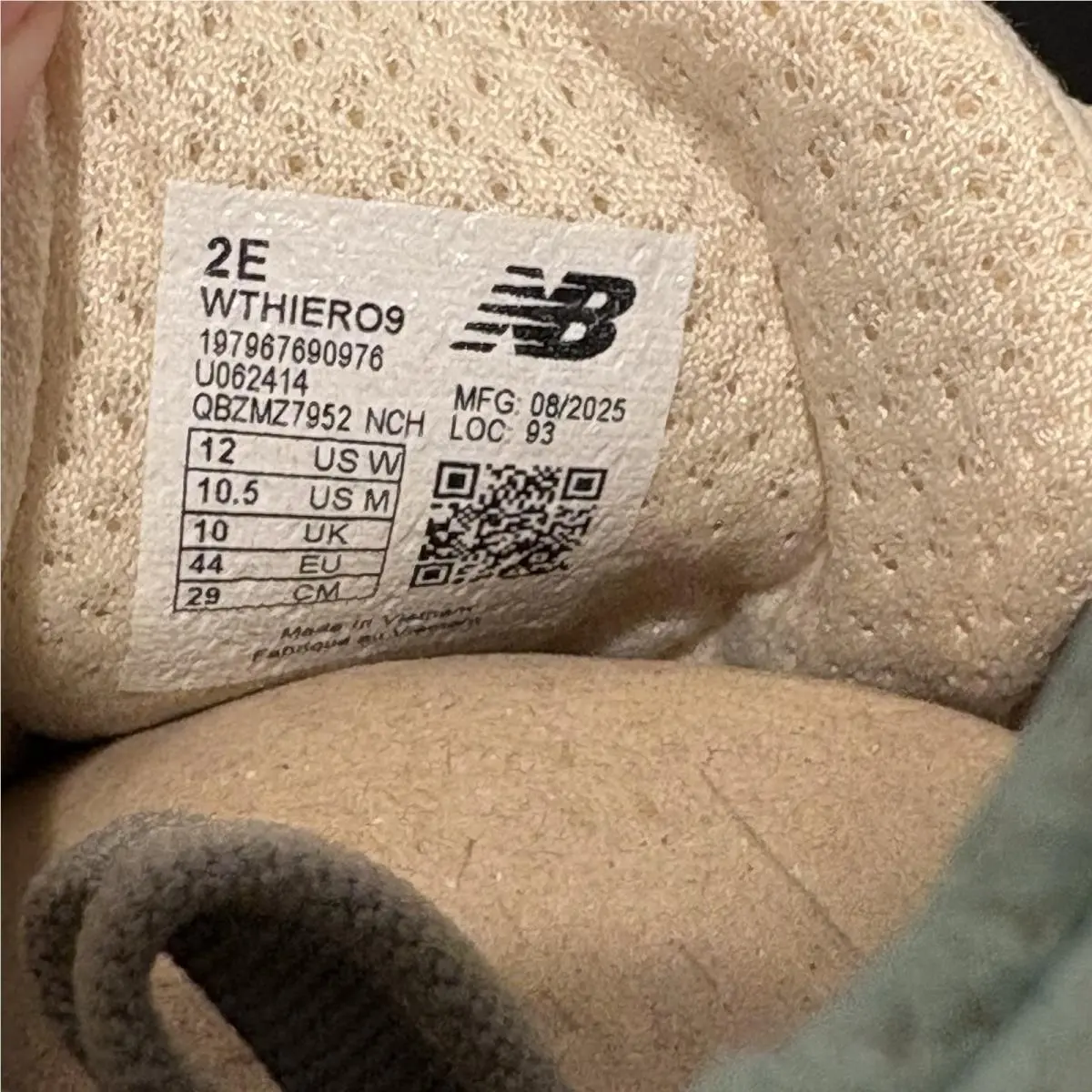New Balance shoes - New Balance Fresh Foam Hierro - WTHIERO9 - Green (UPC: 0197967690976) 6