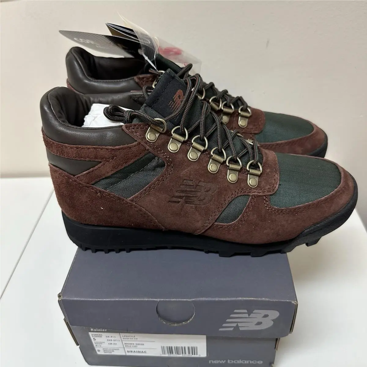 New Balance shoes - New Balance Rainier - Rainier - URAINAA - Multicolor 1