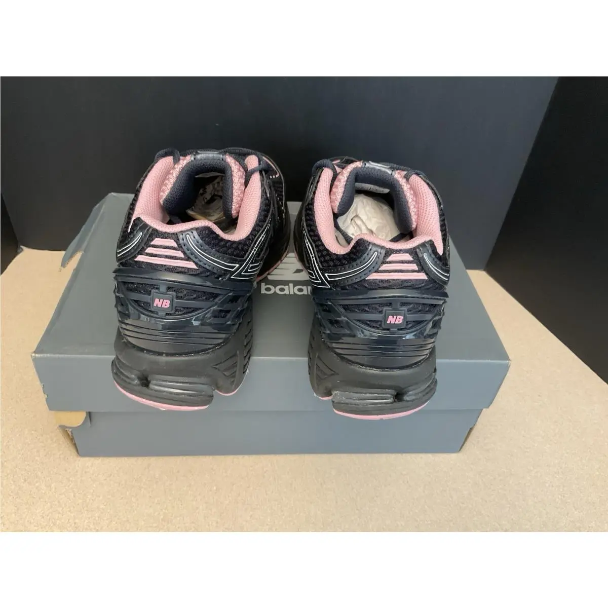 New Balance shoes - New Balance 1906R - U1906RCU - Black/Pink 6
