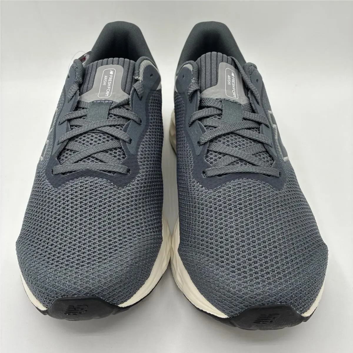 New Balance Fresh Foam Arishi v4 Men’s Running Shoes Size 9.5 4E Wide MARIS1CW