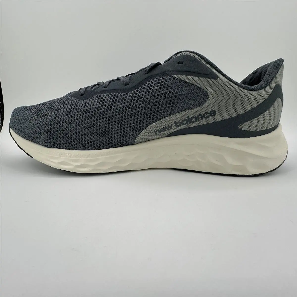 New Balance shoes - Arishi v4 - Arishi - MARIS1CW - Gray 1