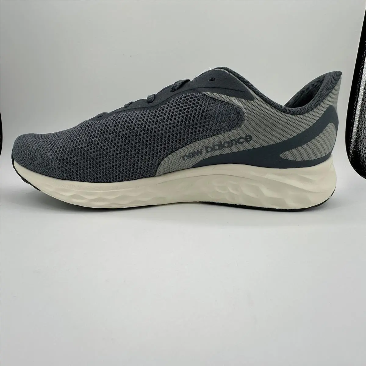 New Balance shoes - New Balance Fresh Foam Arishi - MARIS1CW - Black 1