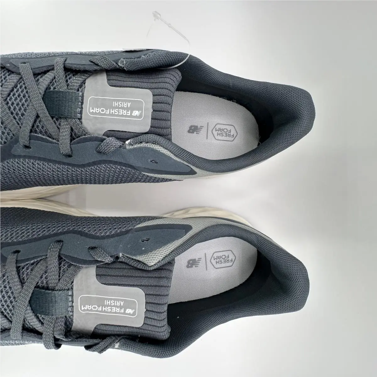 New Balance shoes - New Balance Fresh Foam Arishi - MARIS1CW - Black 4