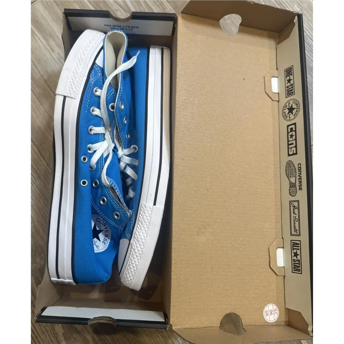 Converse shoes - Converse Chuck Taylor All Star Hi - Blue (UPC: 0194435774961) 4
