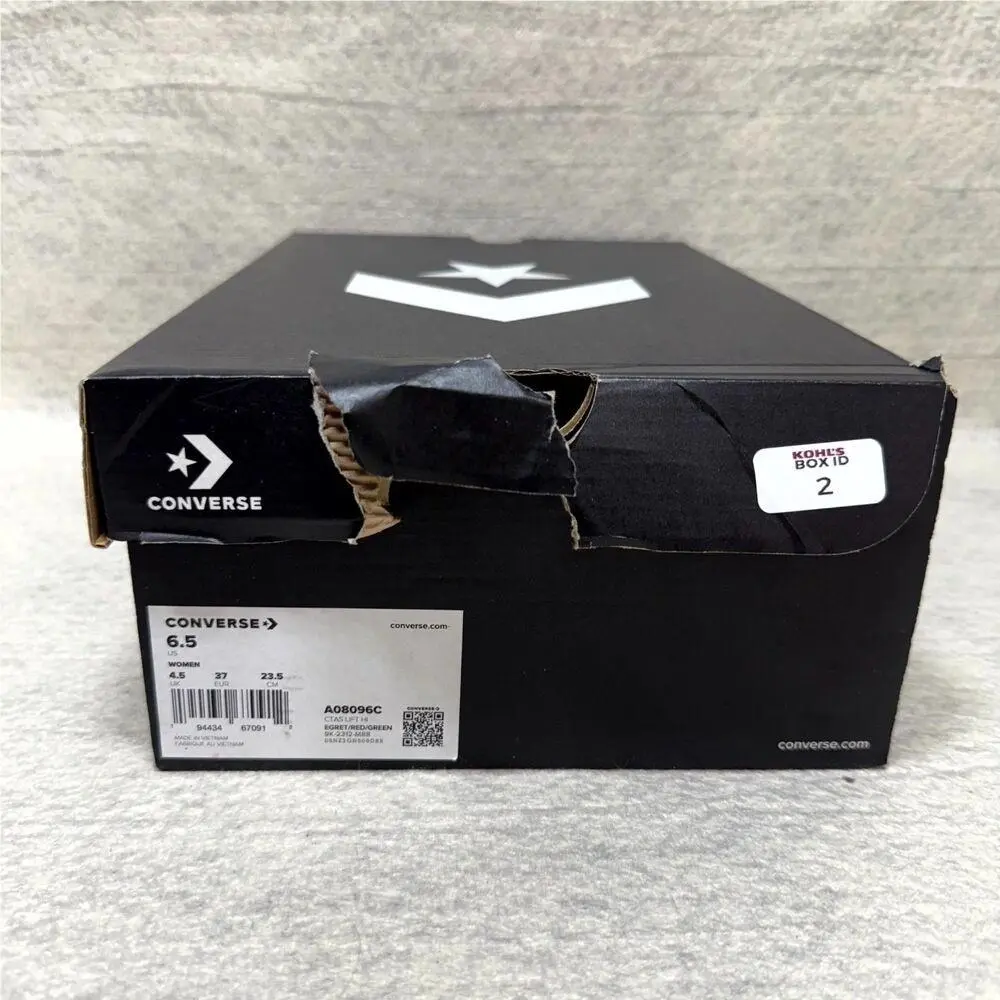 Converse shoes - White 4
