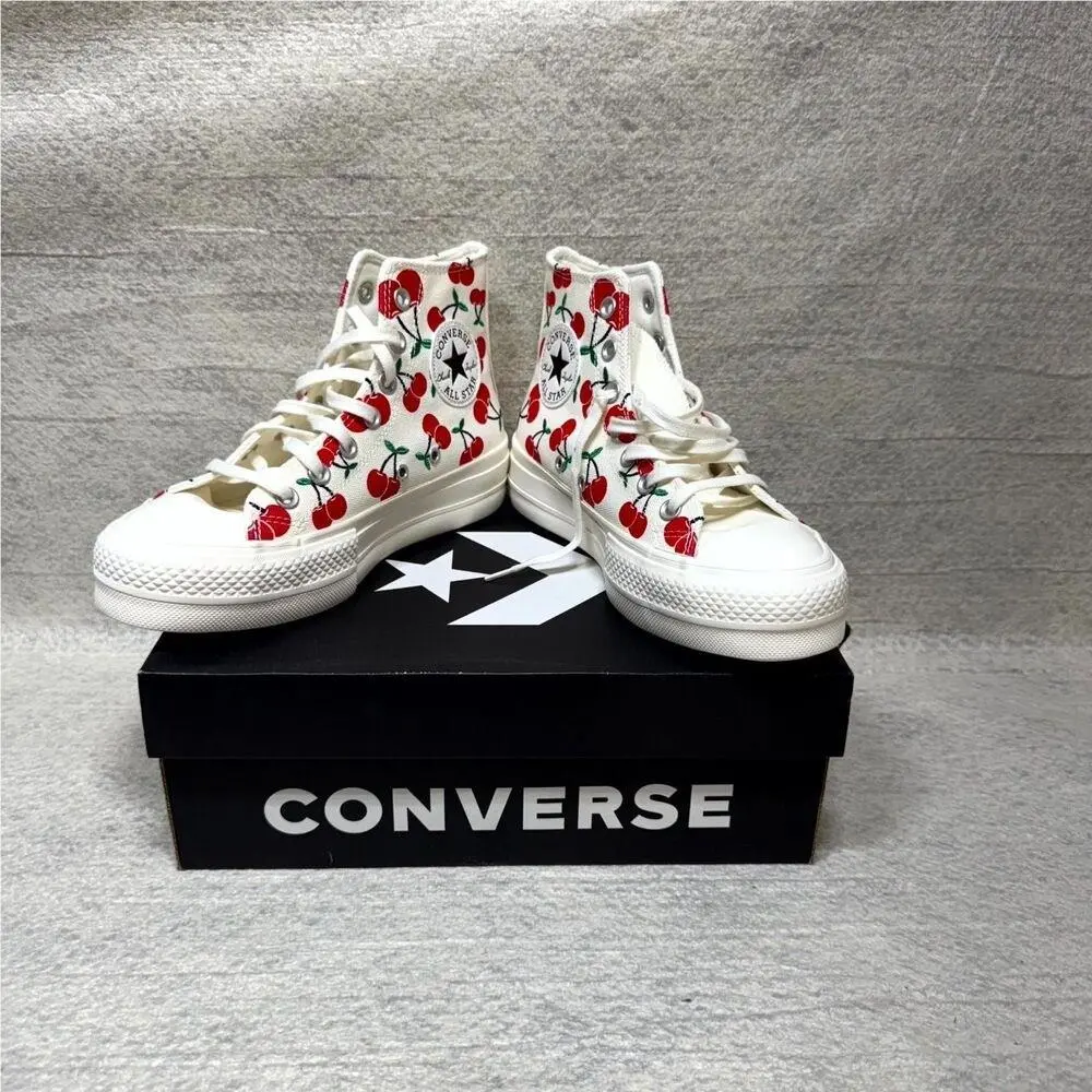 Converse shoes - White 3
