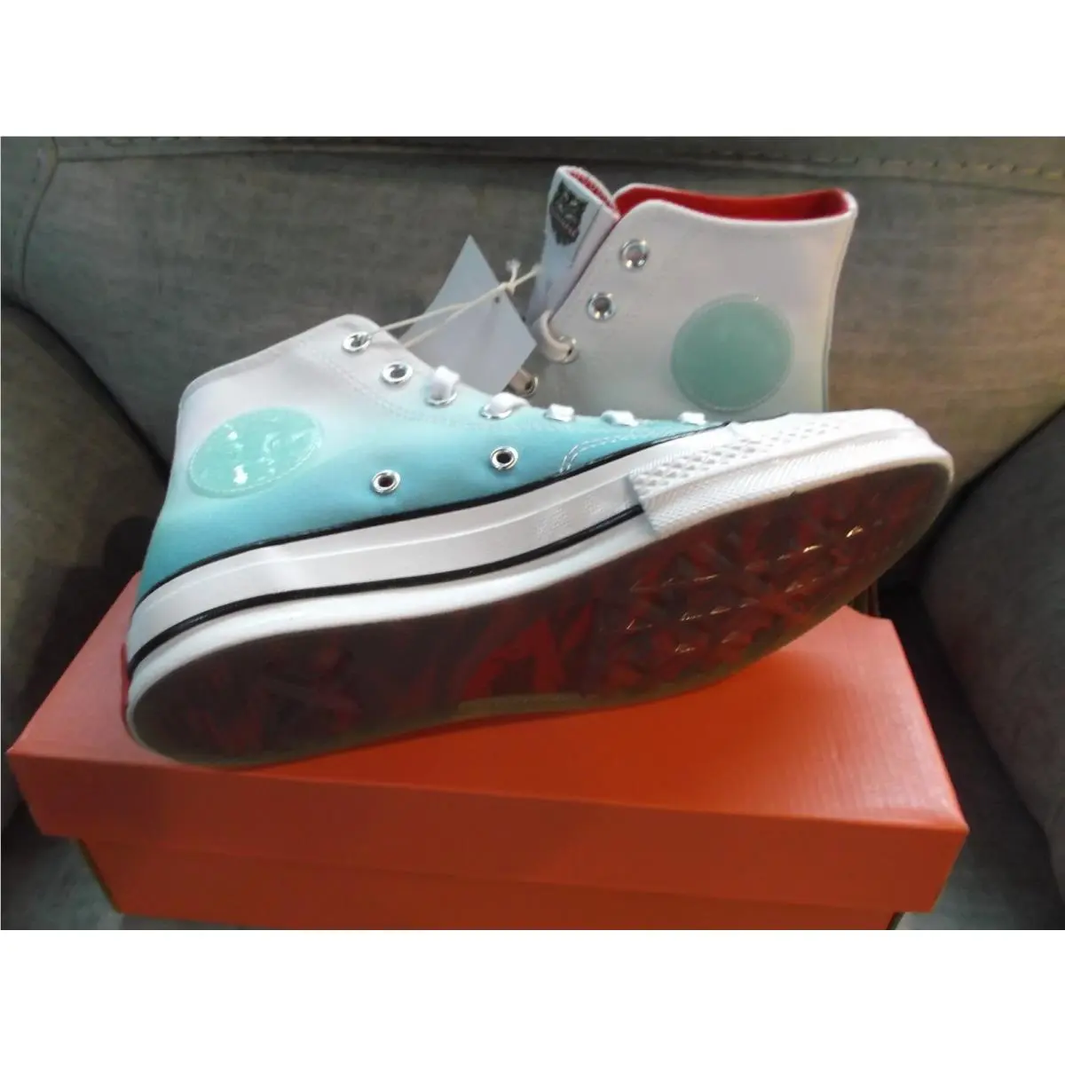 Converse Chuck 70 HI Lunar Year - Women`s Size 8 - 173127C Year of The Tiger