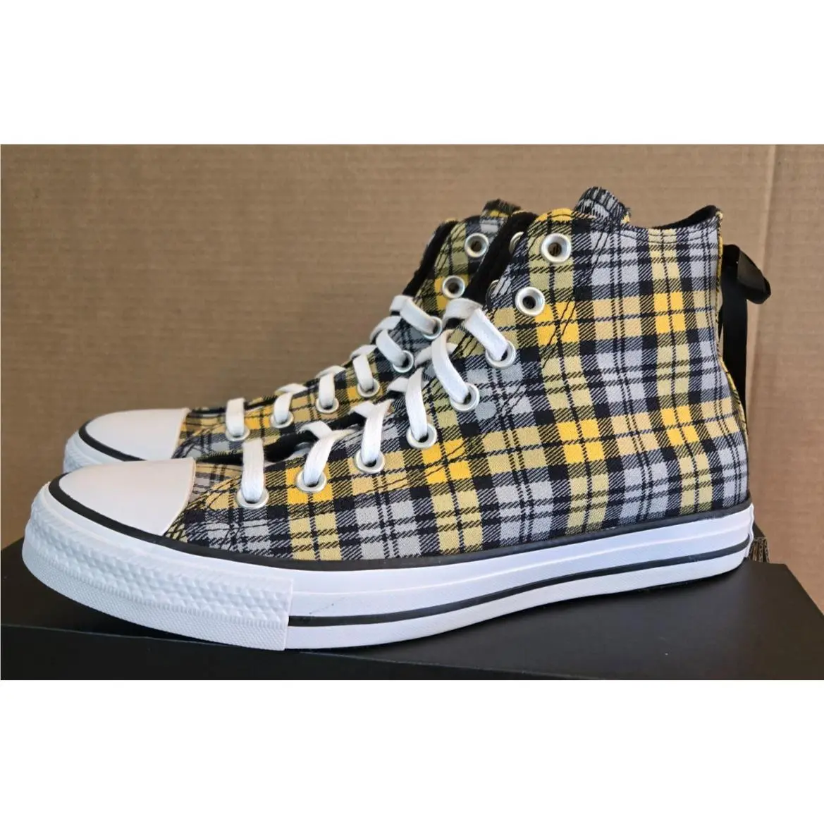 Converse shoes - Converse CTAS Hi - CTAS - A16518F - Black/Yellow/White (UPC: 194435650227) 0