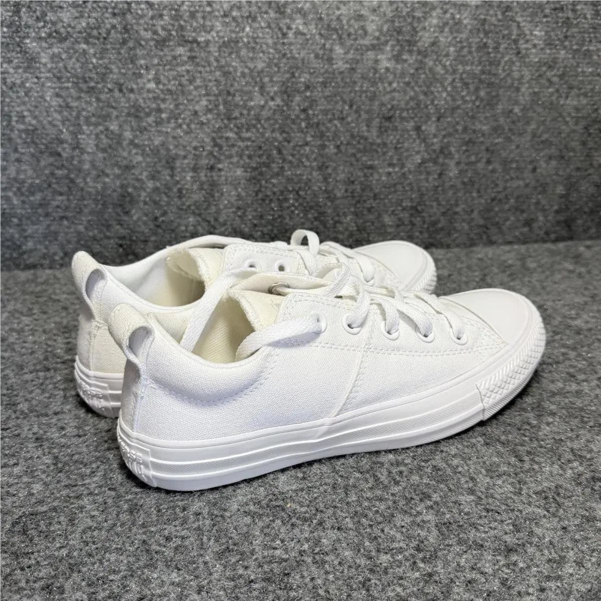 Converse shoes - Converse Chuck Taylor - Chuck Taylor - White 2