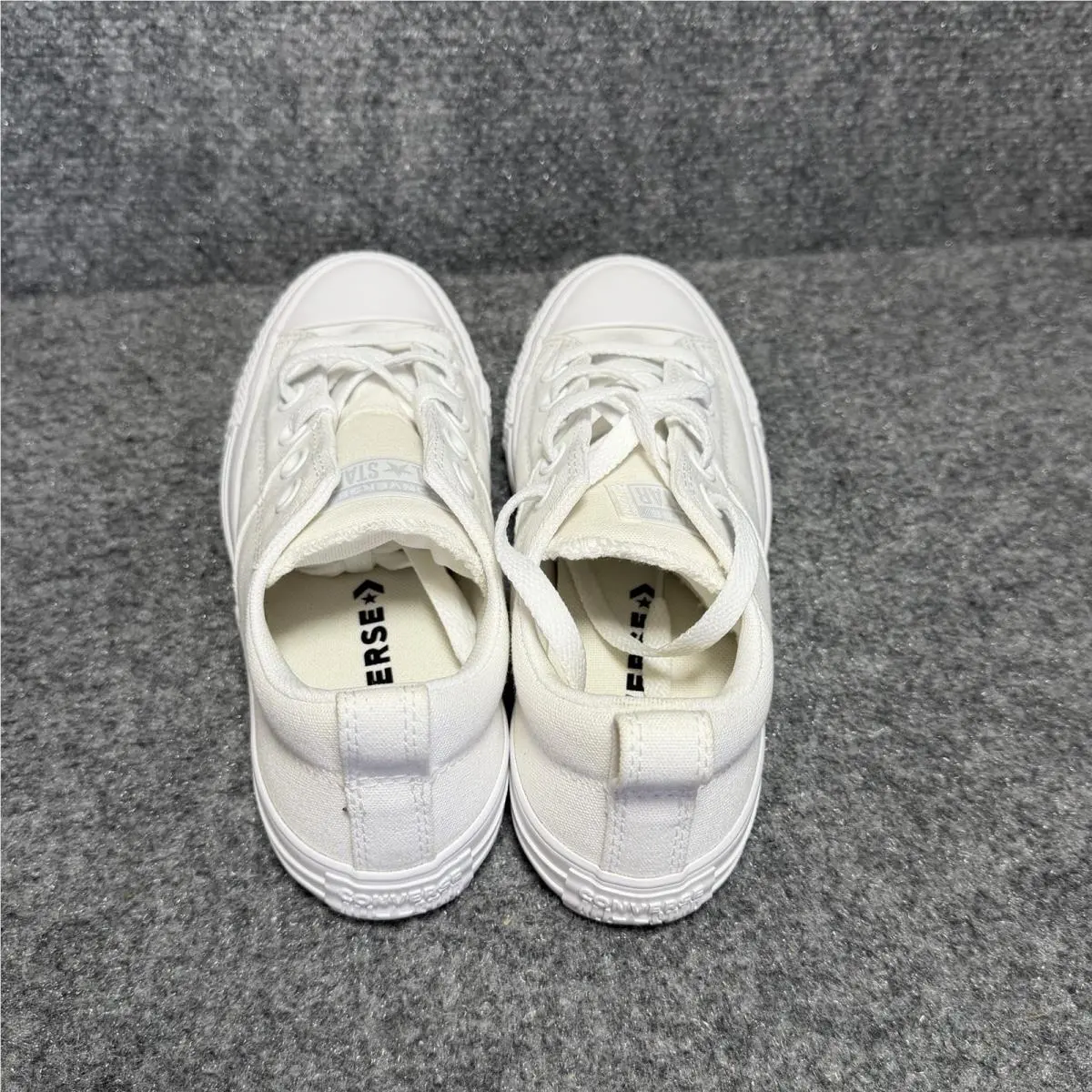 Converse shoes - Converse Chuck Taylor - Chuck Taylor - White 4