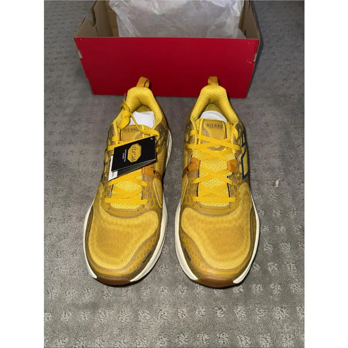 New Balance shoes - New Balance Fresh Foam Hierro - MTHIERF8 - Yellow 5