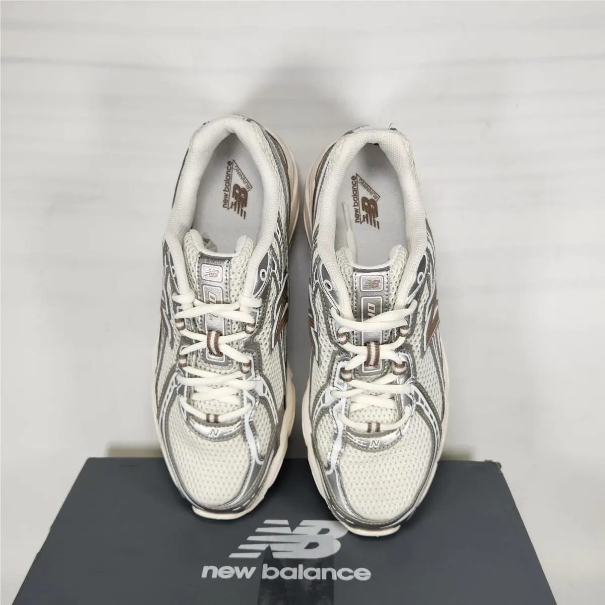 New Balance shoes - New Balance 740 - U740MU2 - Brown 2