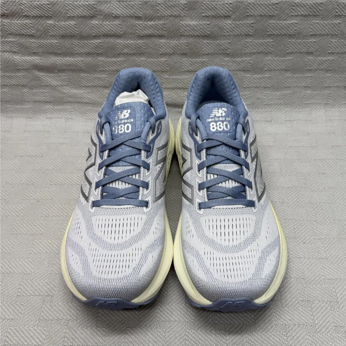 New Balance shoes - New Balance 880 - Gray (UPC: 197968072627) 0