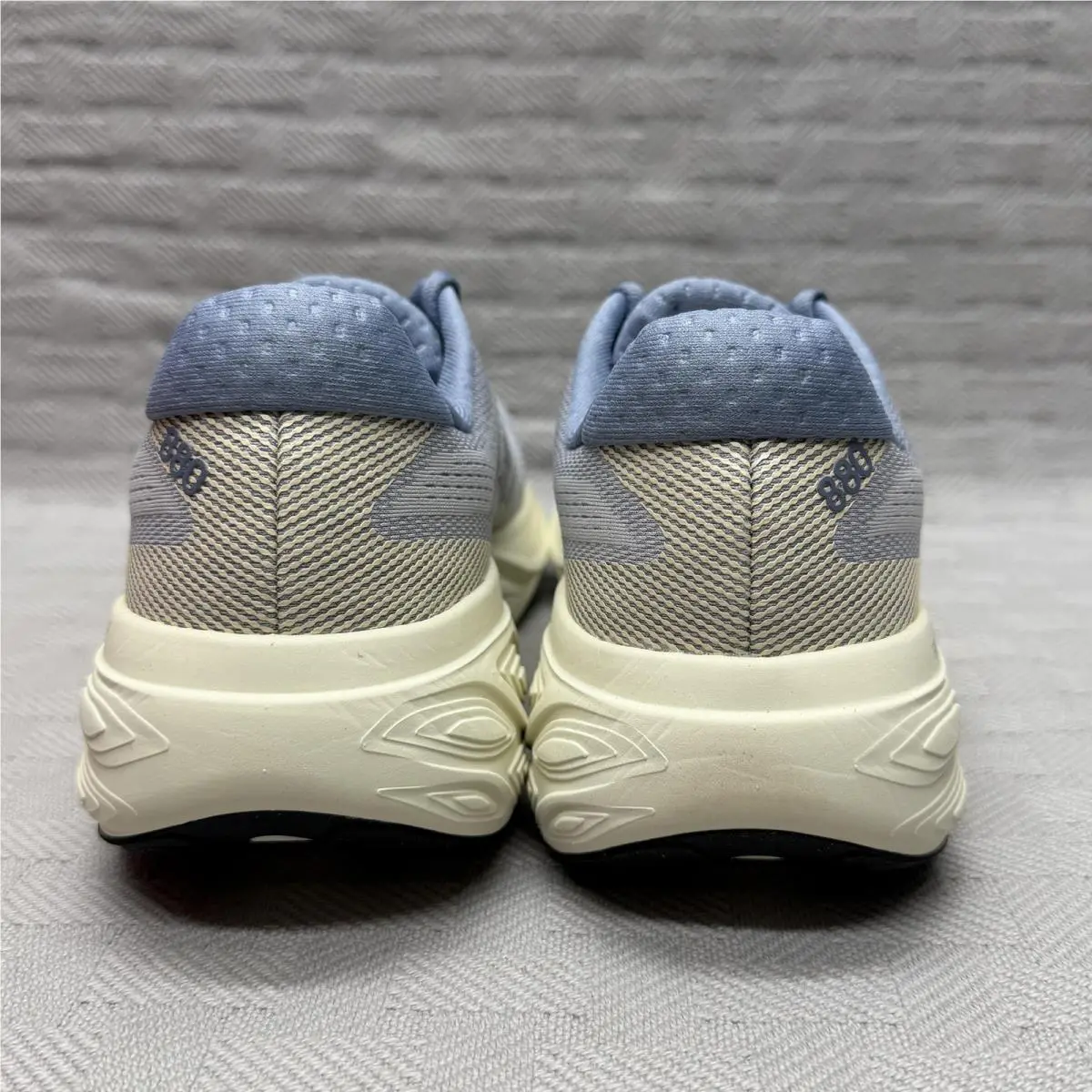 New Balance shoes - New Balance 880 - Gray (UPC: 197968072627) 1