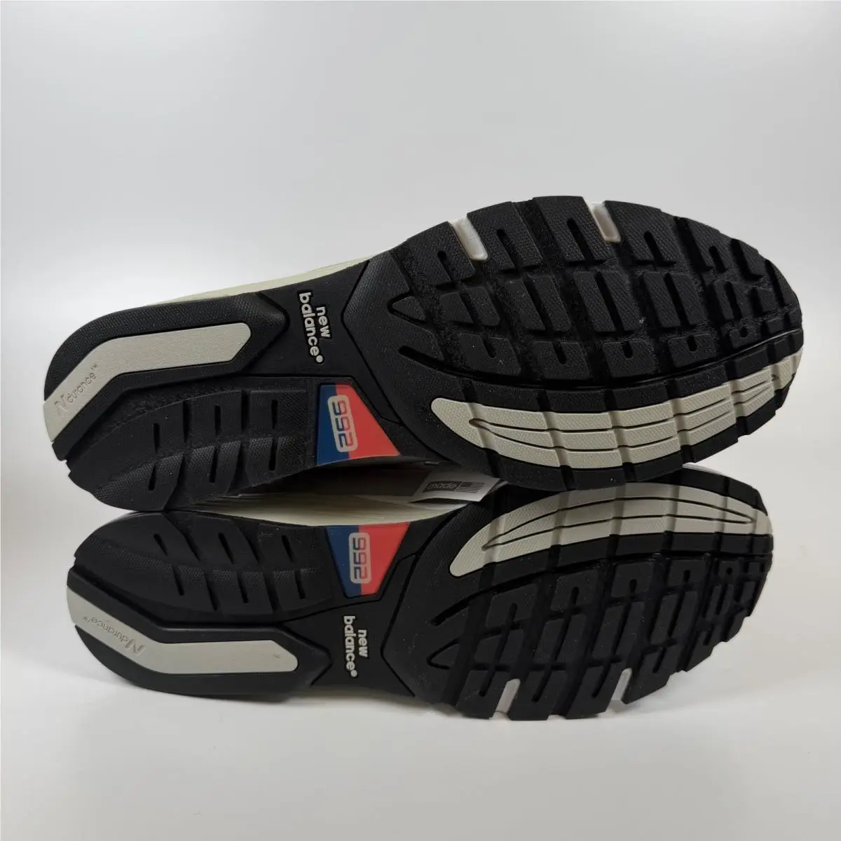 New Balance shoes - New Balance 992 - Gray 4