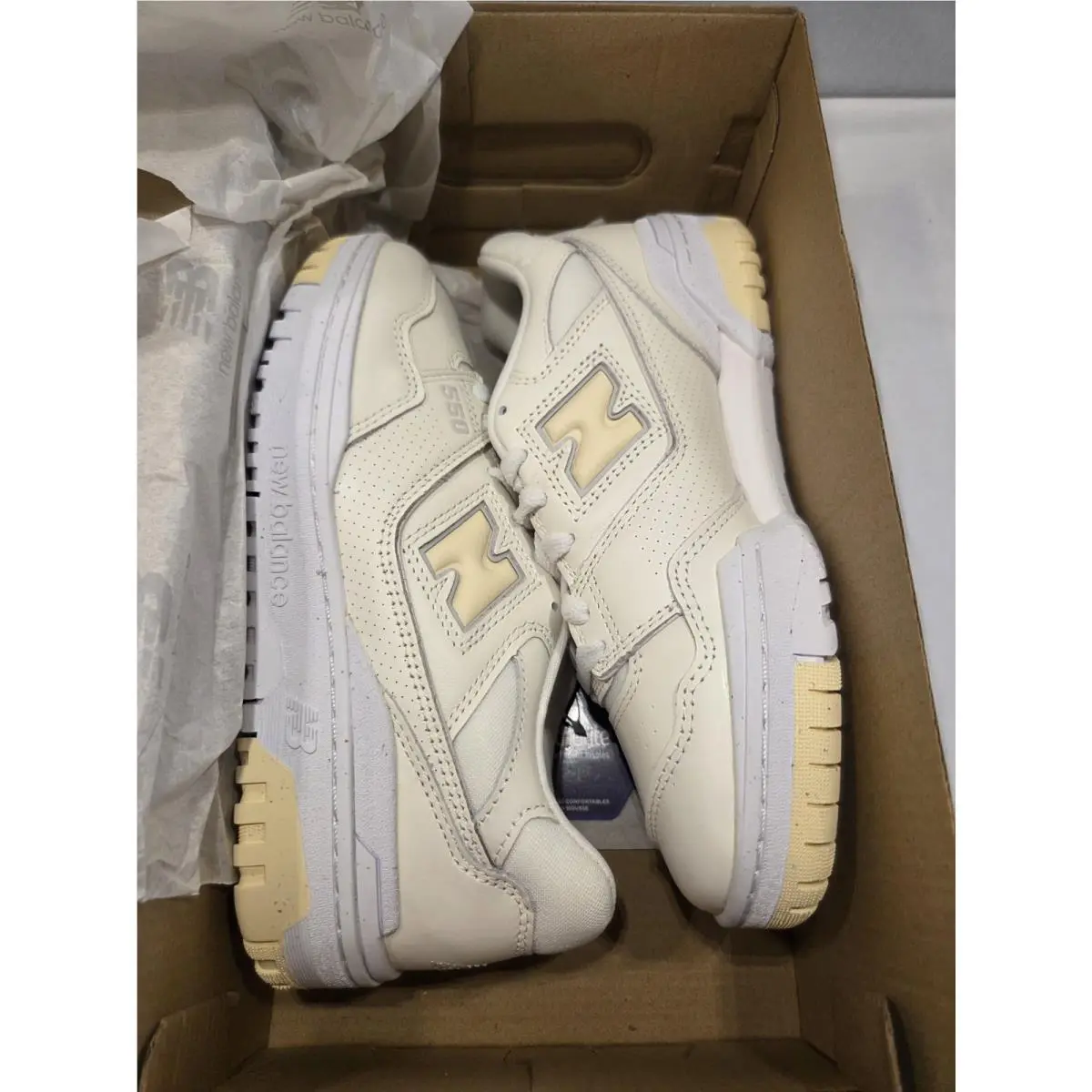 New Balance Women`s 550 Shoe Sea Salt Calcium Size 7 Style BBW550VG