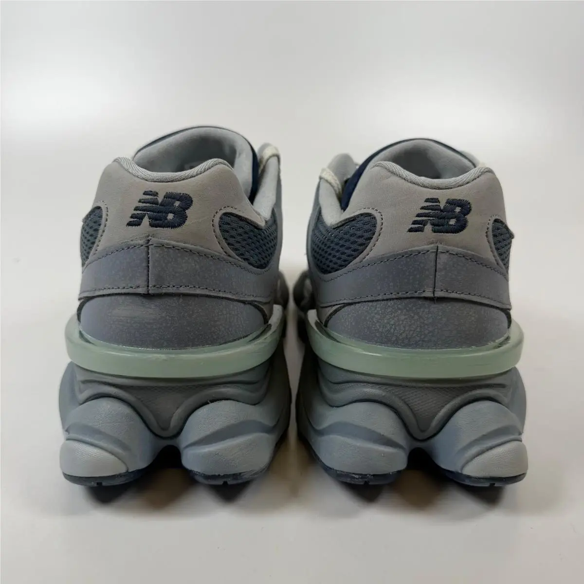 New Balance shoes - New Balance 9060 - Gray 3