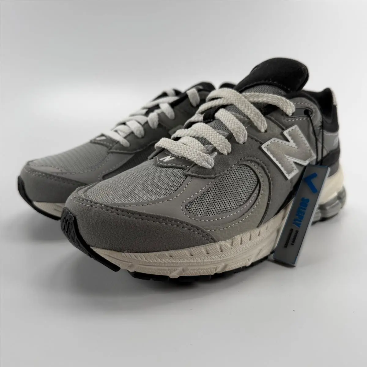 New Balance 2002R Steel Grey Black GS GC2002SG Size 4Y Kids Sneakers
