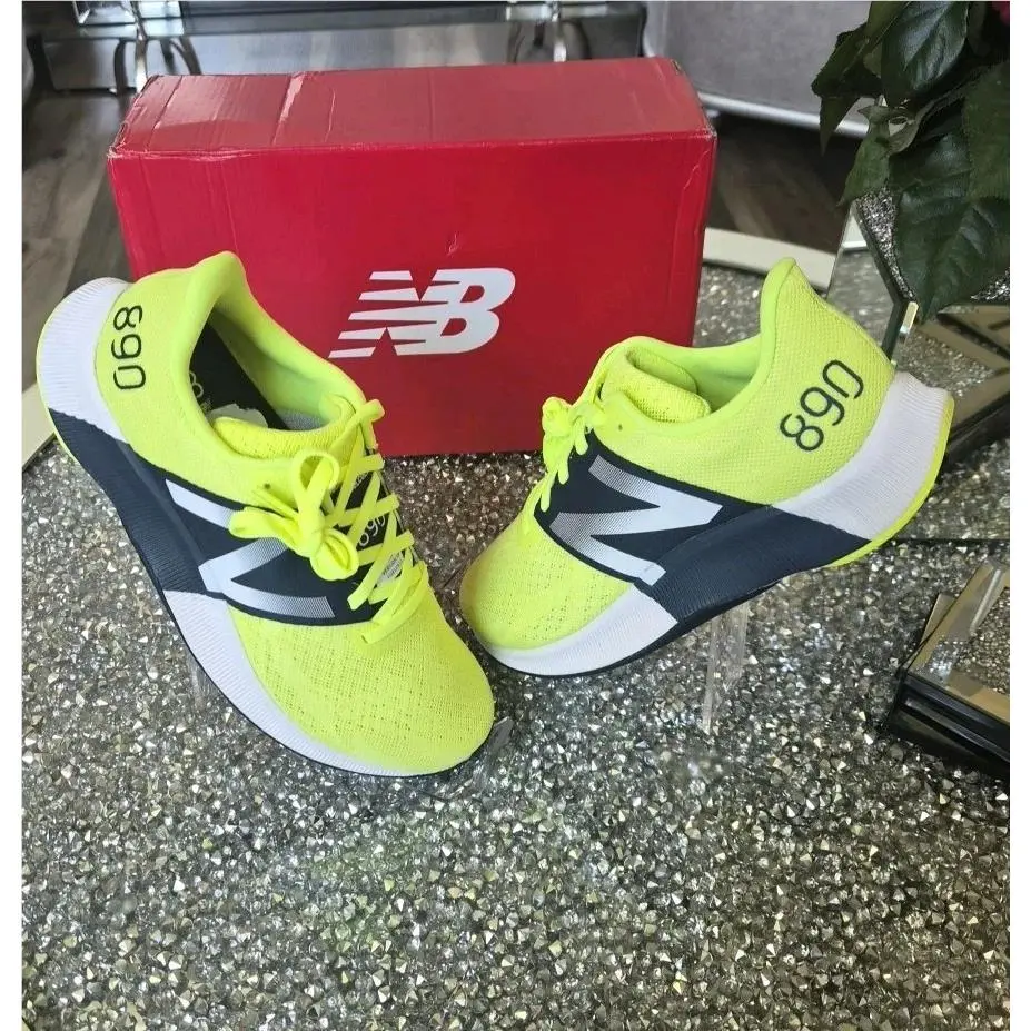 New Balance shoes - New Balance FuelCell 890 - FuelCell - NEON YELLOW 2