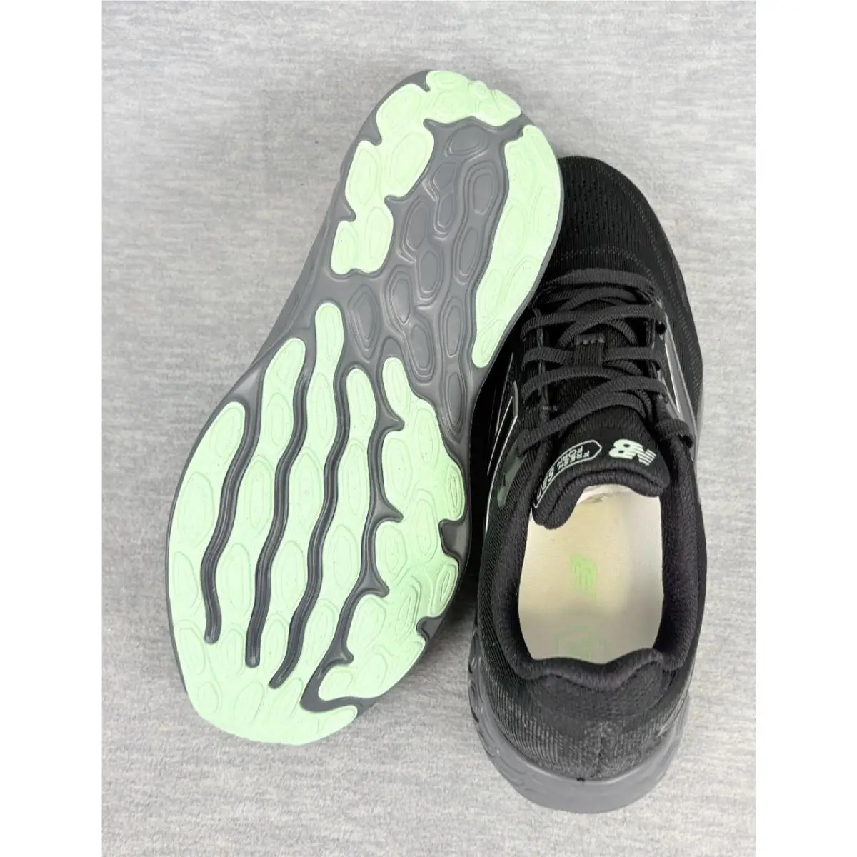 New Balance shoes - New Balance Fresh Foam 680 V8 - Black 2