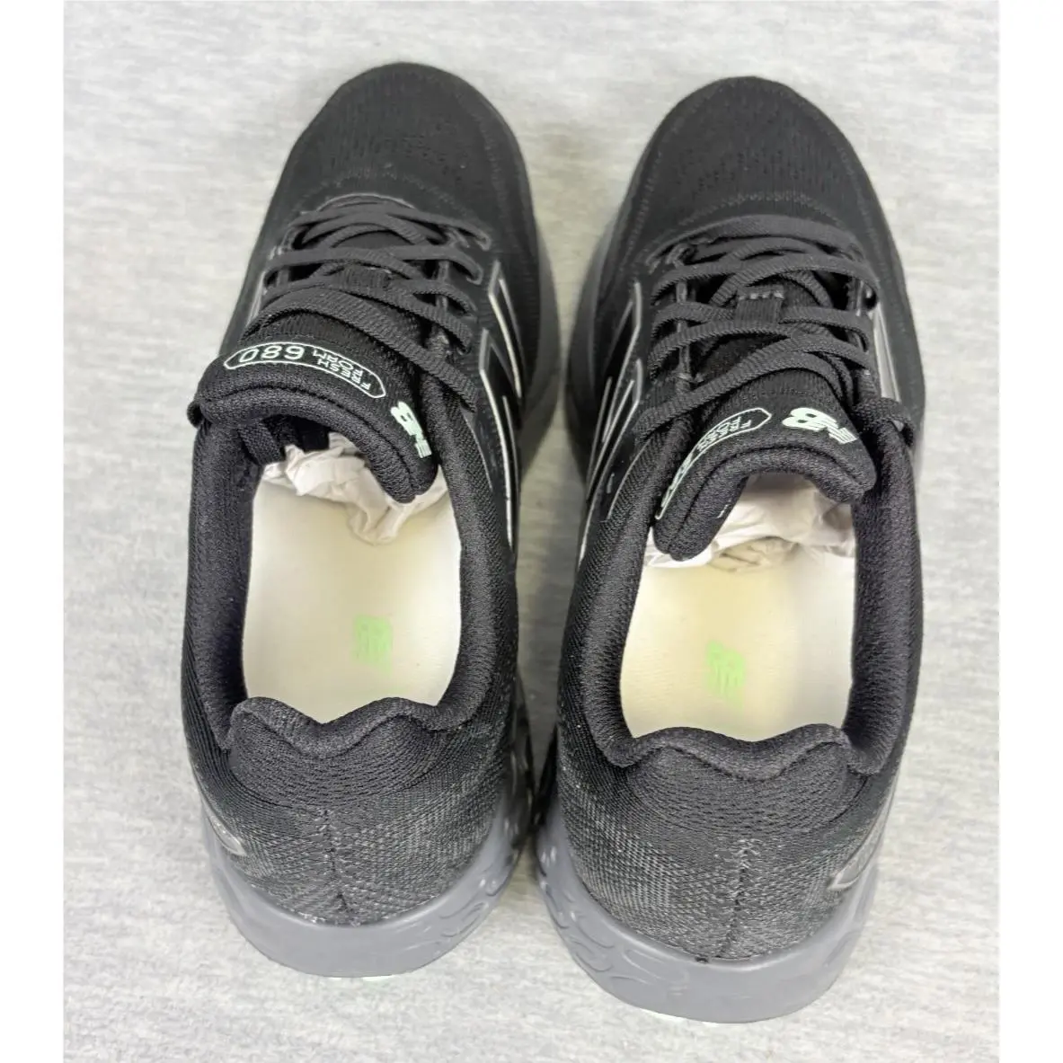 New Balance shoes - New Balance Fresh Foam 680 V8 - Black 3