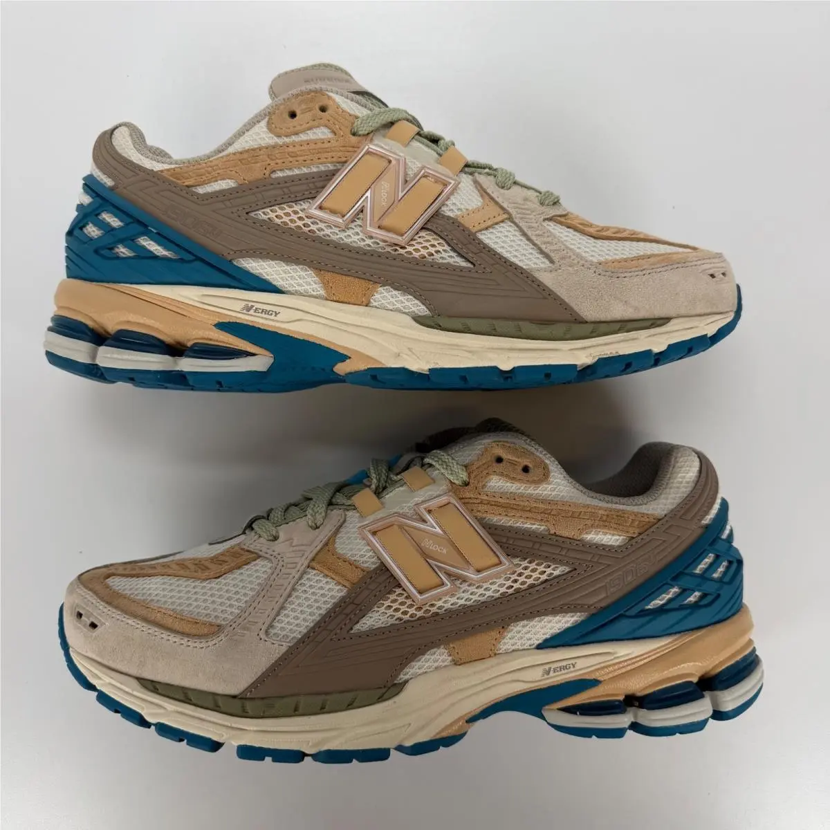 New Balance shoes - New Balance 1906U Concepts Hours and Days - Multicolor 0