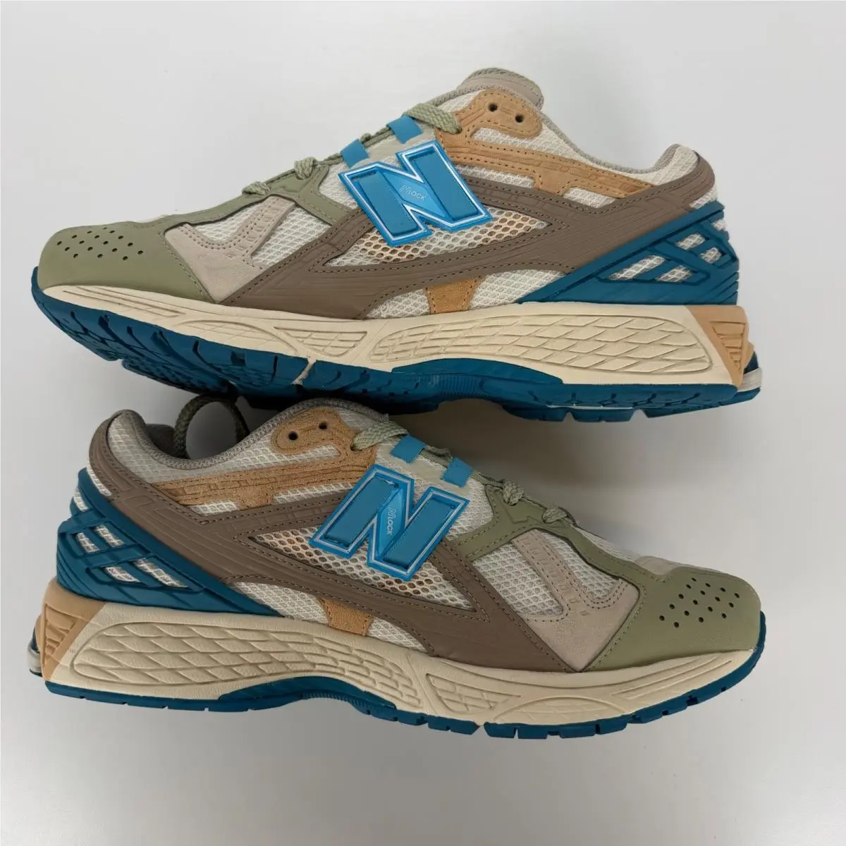 New Balance shoes - New Balance 1906U Concepts Hours and Days - Multicolor 1