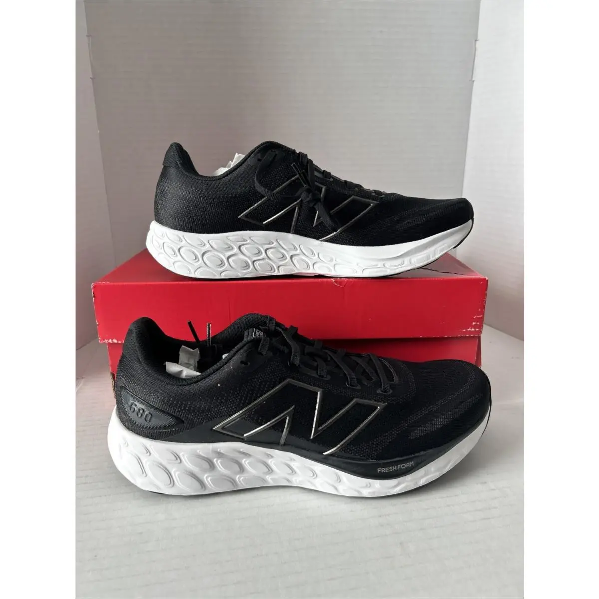 New Balance shoes - 680 - Black, White 0