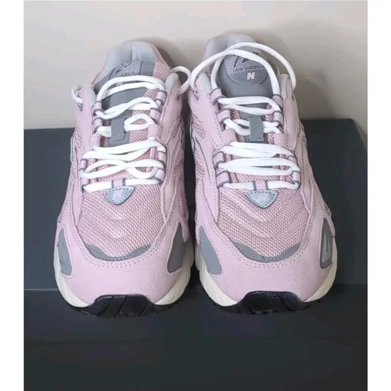New Balance shoes - New Balance 725 - ML725BD - Pink 1