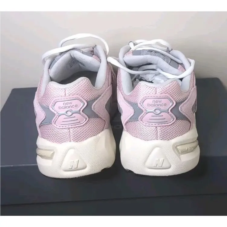New Balance shoes - New Balance 725 - ML725BD - Pink 2