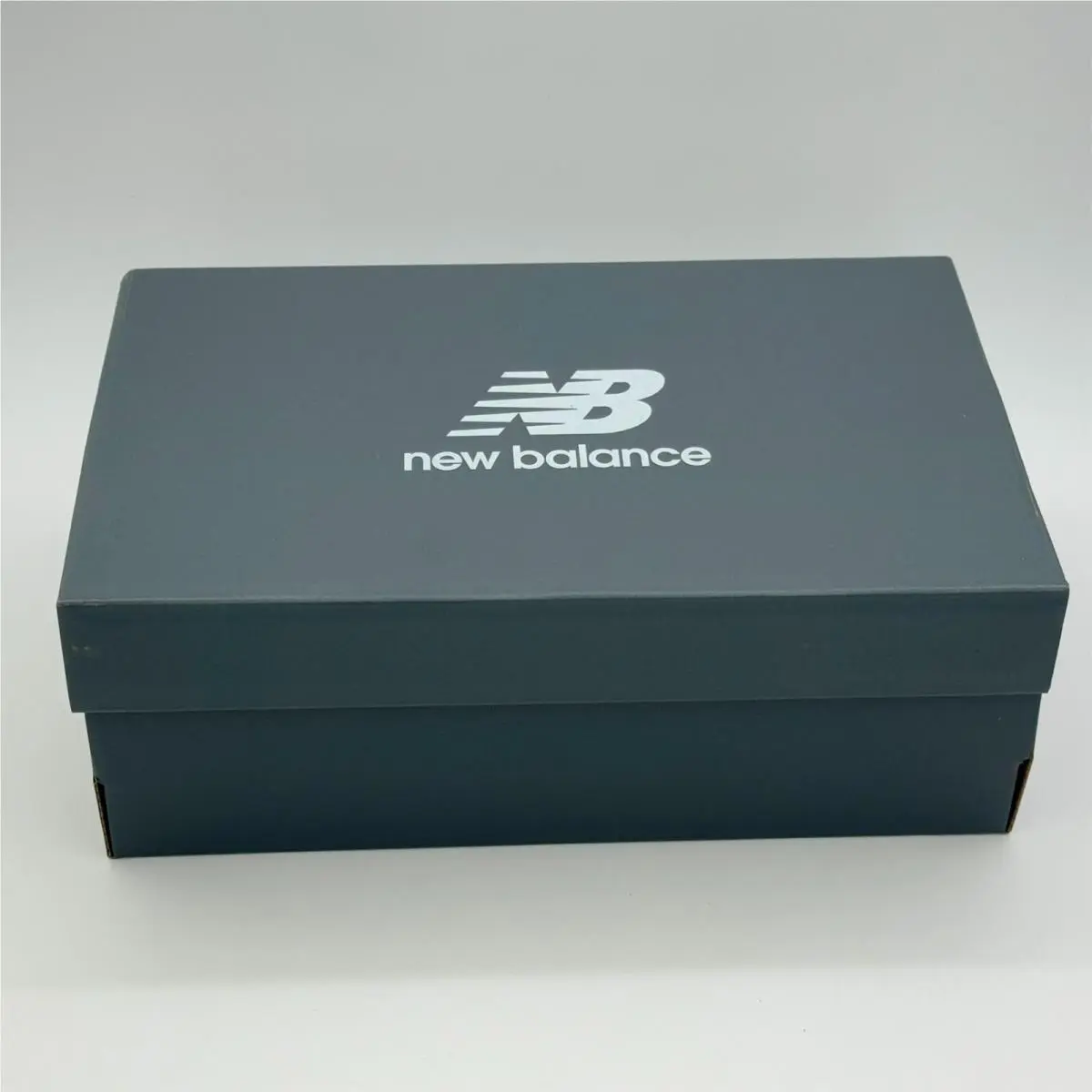 New Balance CT300 V3 Court Sneaker Men`s Sz 9 Linen Beige Mushroom Black
