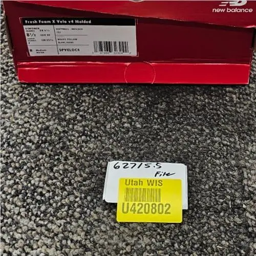 New Balance shoes - New Balance Fresh Foam Velo - SPVELOC4 - White/Yellow 5