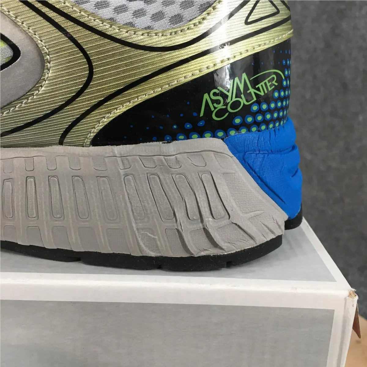 New Balance shoes - New Balance 1260v4 - Multicolor 2