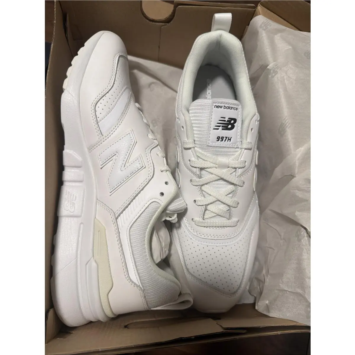 New Balance 997H Men’s White/gray Low Top Lace-up Sneakers Sz 11.5