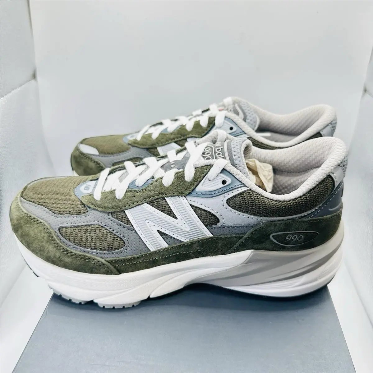 New Balance shoes - New Balance FuelCell 990v6 - FuelCell - Olive/Grey (UPC: 197376919859) 1