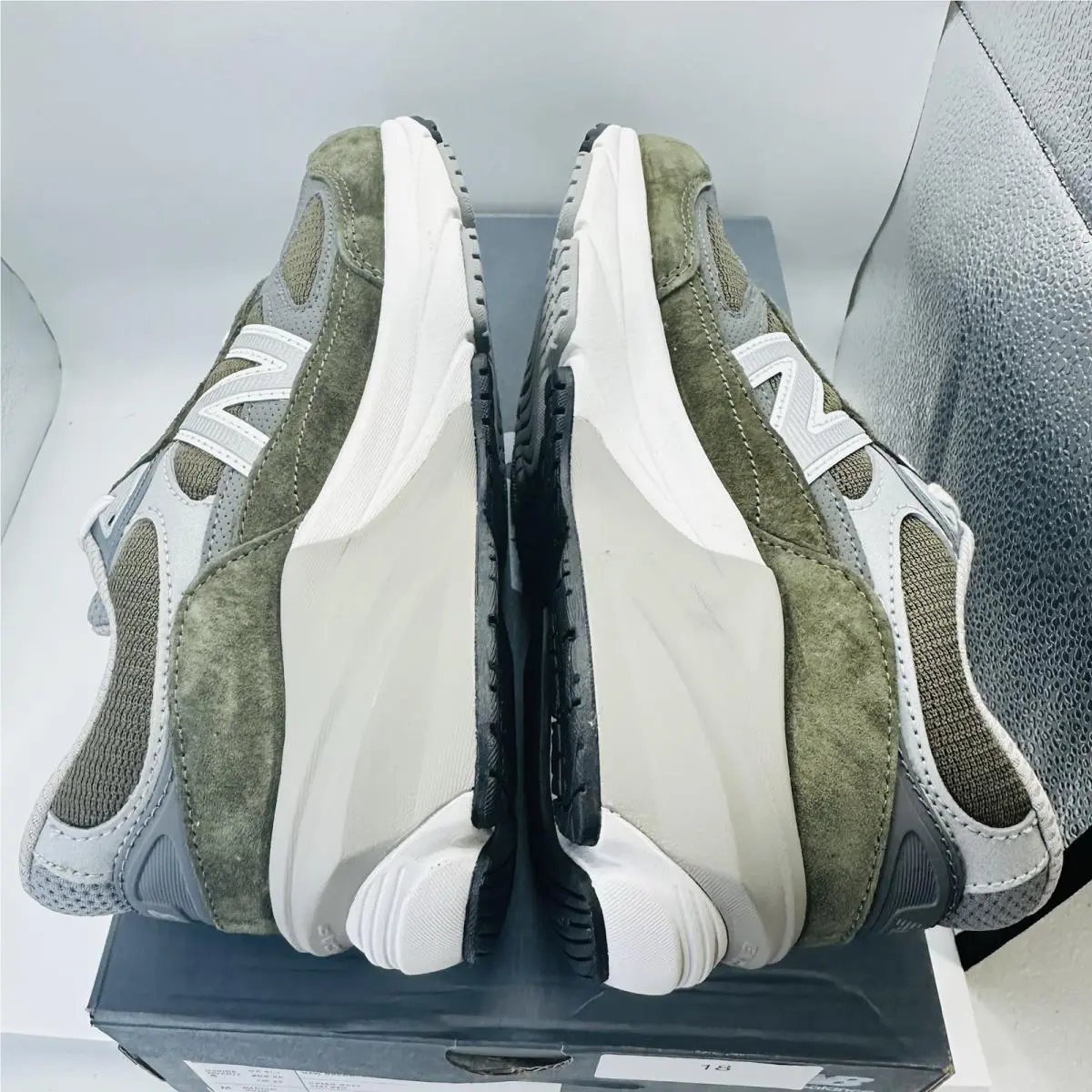 New Balance shoes - New Balance FuelCell 990v6 - FuelCell - Olive/Grey (UPC: 197376919859) 4