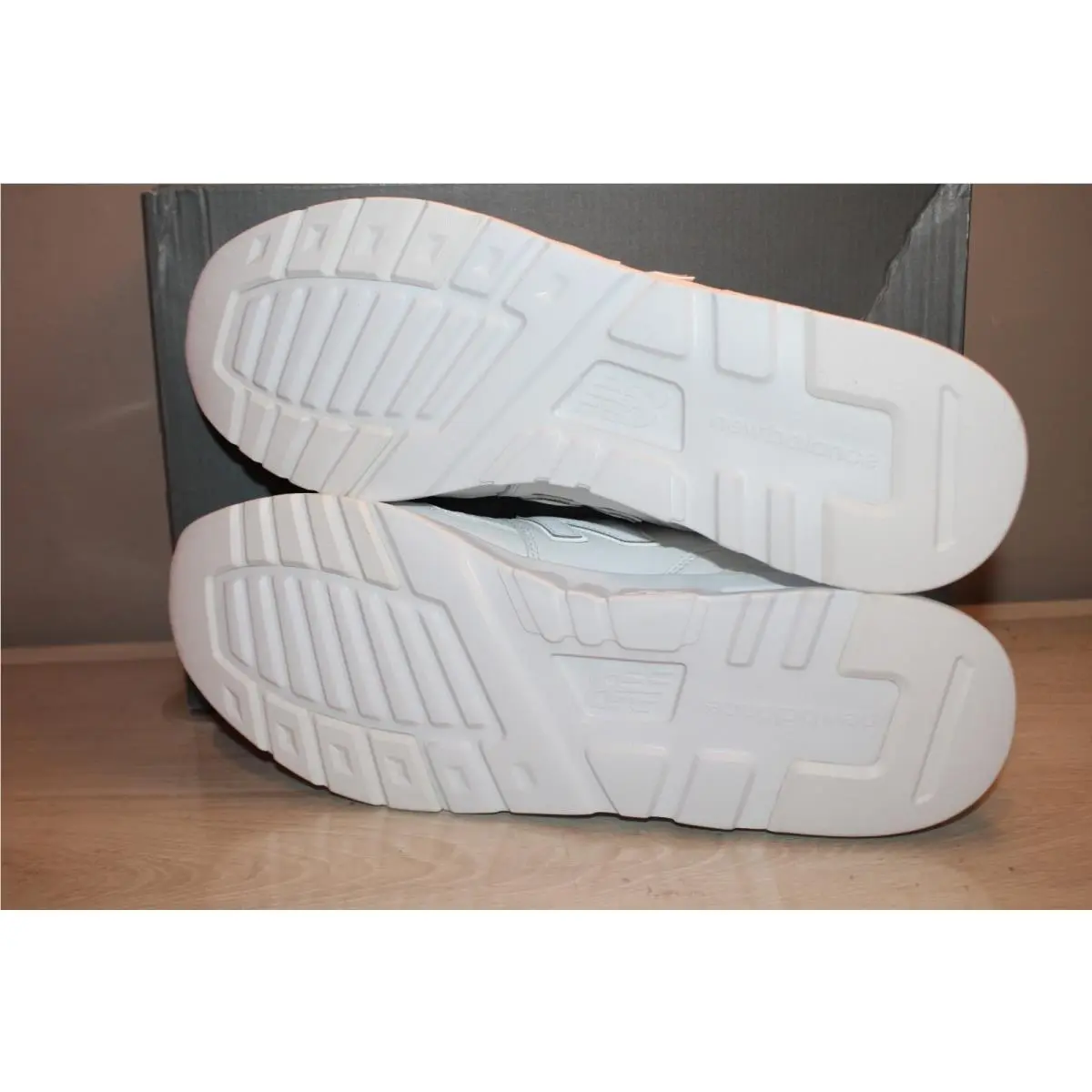 New Balance shoes - New Balance 997H - White 6