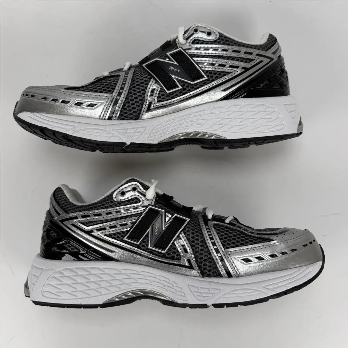 New Balance shoes - New Balance 1906R Silver Metallic Black - Silver 1